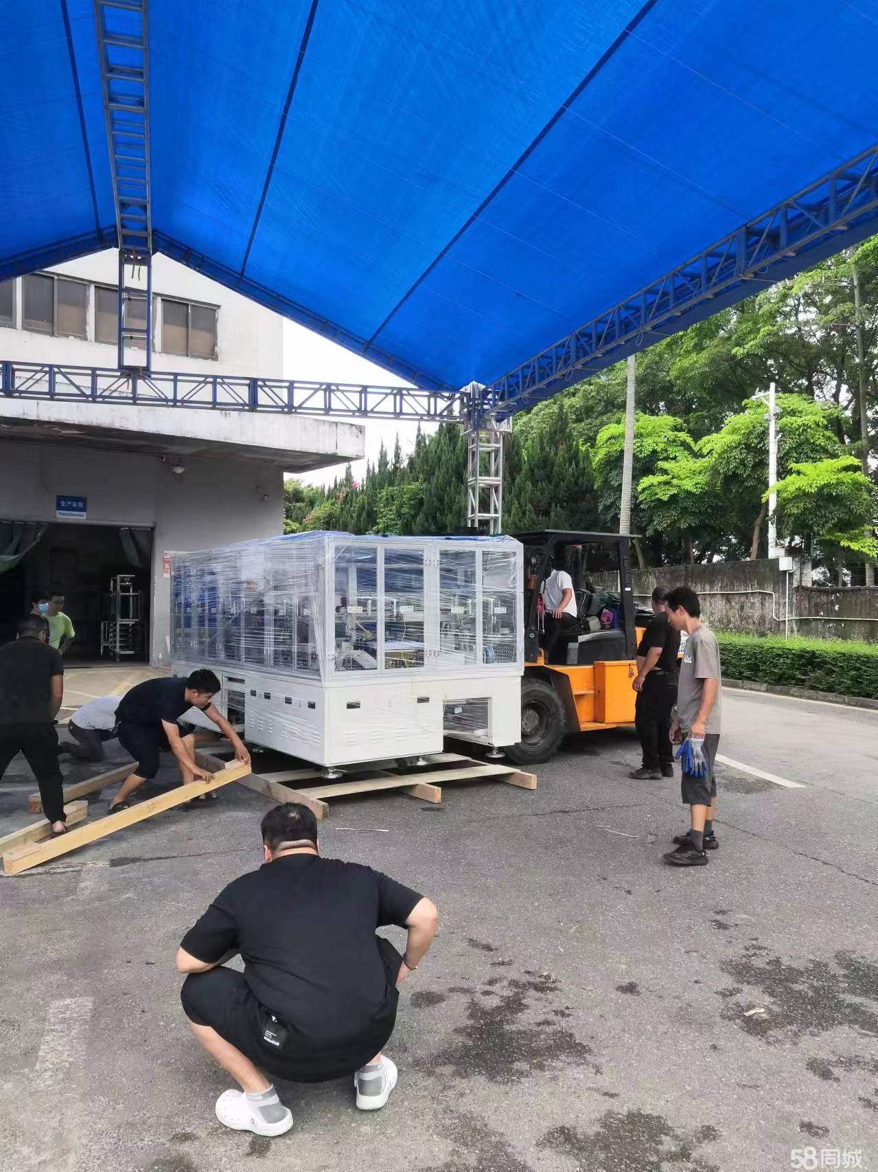 工廠搬遷與設備搬運全攻略 從吊裝到木箱包裝的專業服務指南